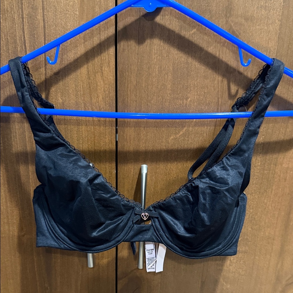 NWT VS Body By Victoria Unlined Underwire Demi Bra 32C